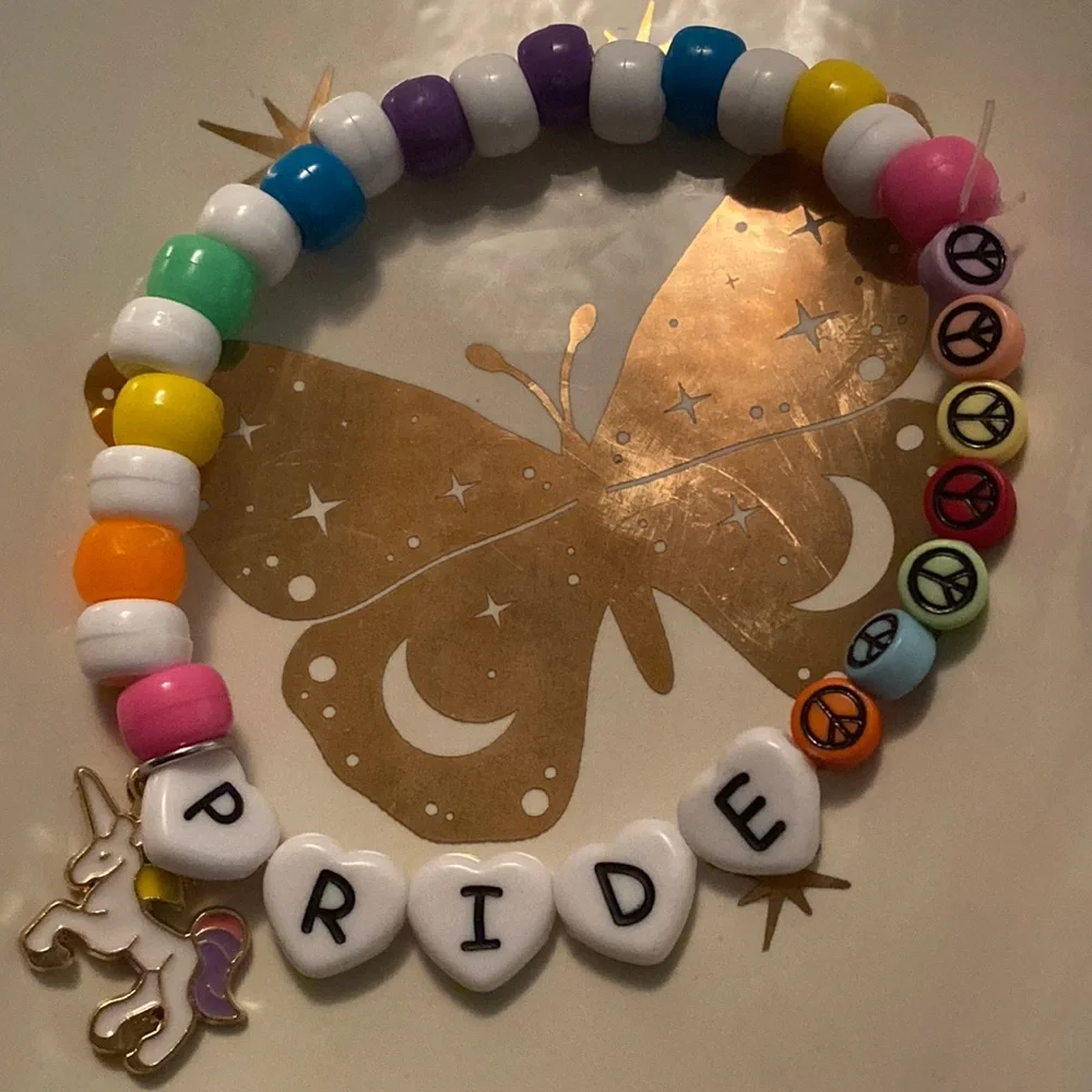 🏳️‍🌈Kandi PRIDE beaded bracelet peace sign unicorn charm